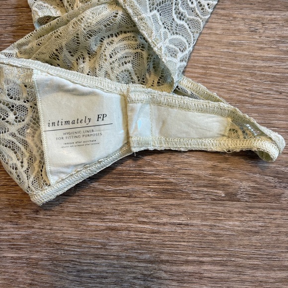 Intimately FP Lace Bodysuit - Picture 4 of 6